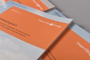 GCE Kraftwerkspark II Broschüren orange
